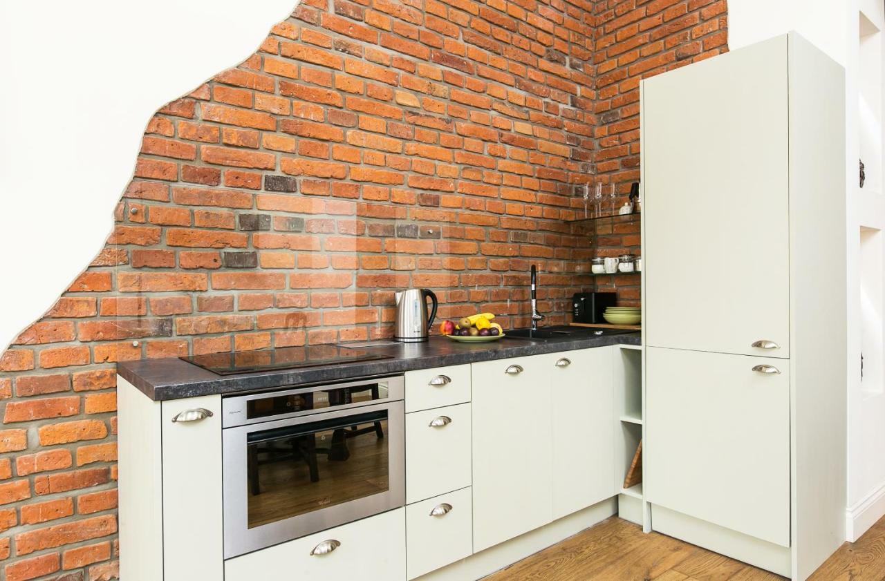 Old Town Brigue Apartment By Otium Kraków Exteriör bild